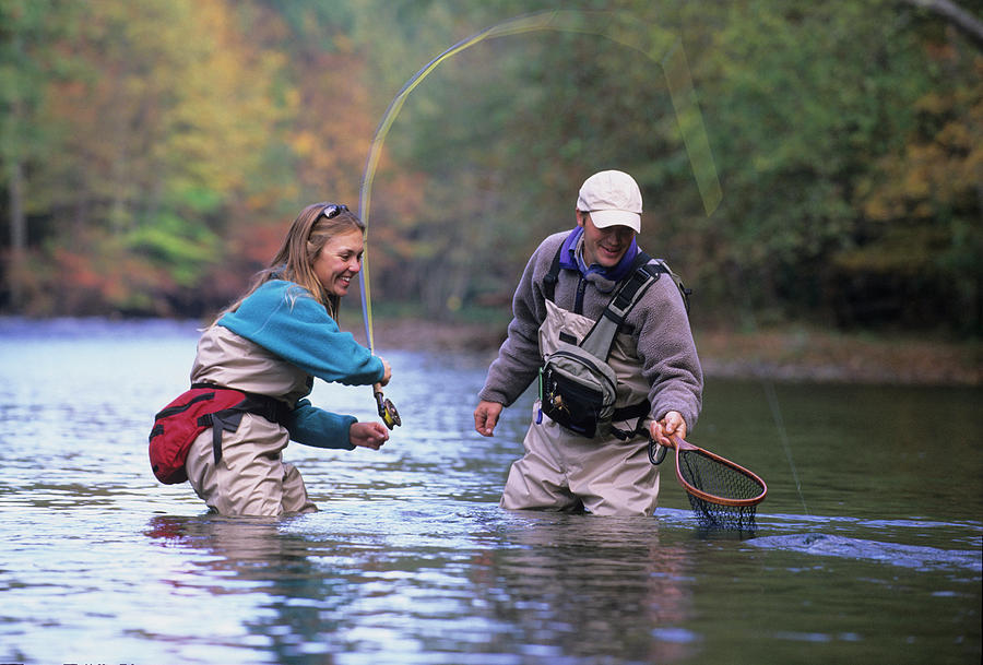 image-975519-2-people-fly-fishing-8f14e.jpg